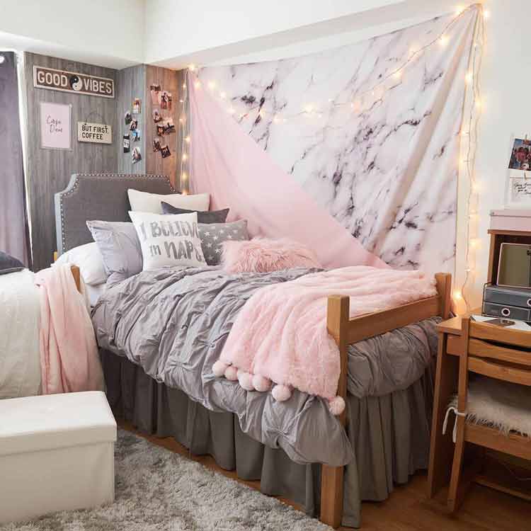 dekorasi kamar tidur cat putih