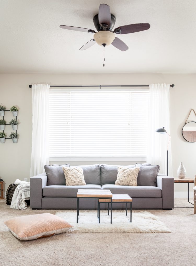 desain ruang tamu minimalis dan sederhana
