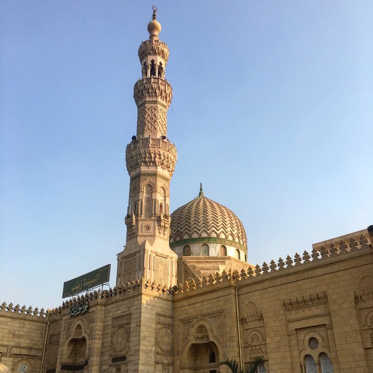 menara masjid agung banten