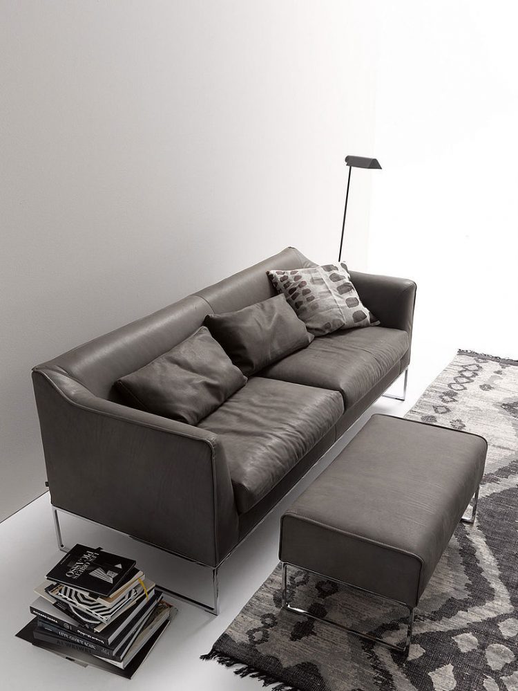 sofa minimalis bahan bludru