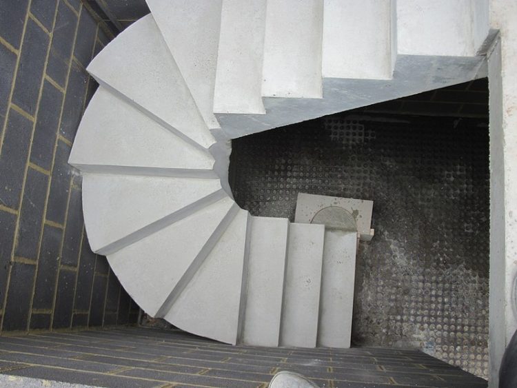 model tangga cor beton