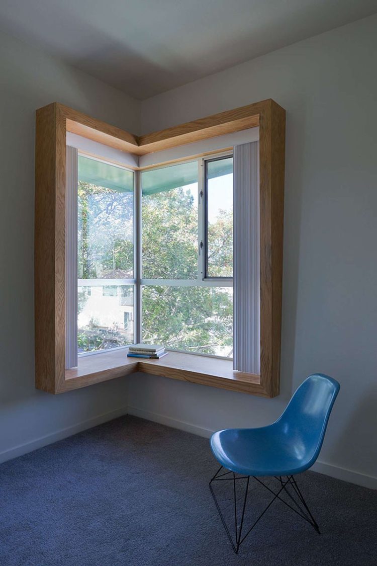 ukuran jendela sudut rumah minimalis