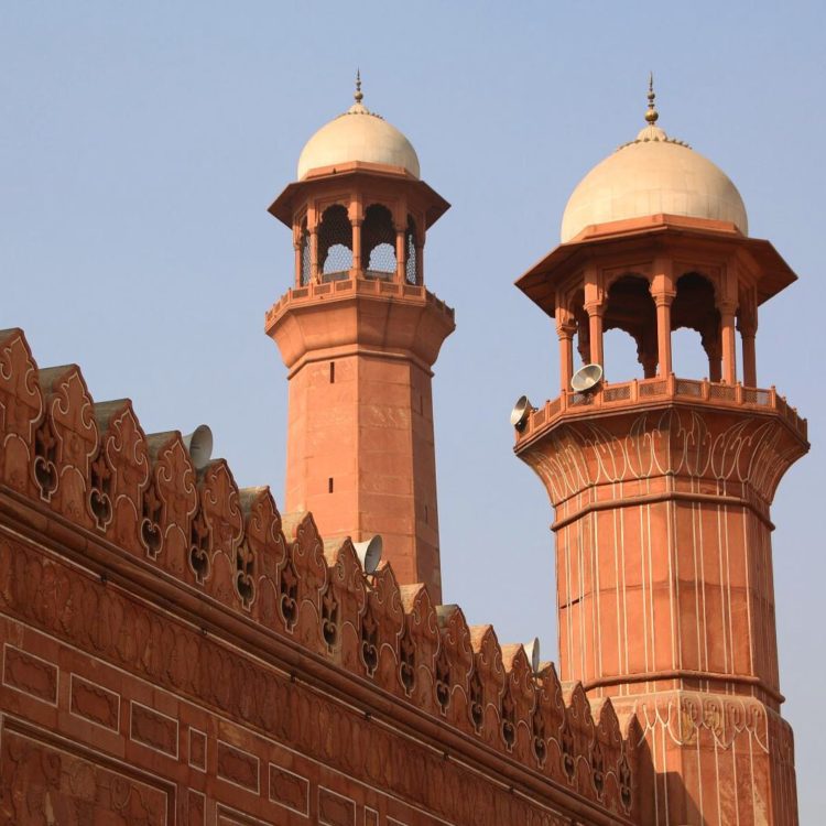 gambar menara masjid