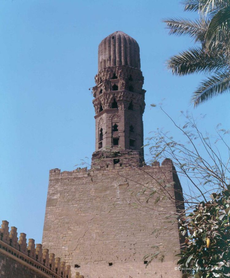 menara asmaul husna masjid agung jawa tengah