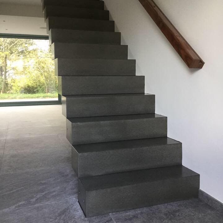 tangga dak beton